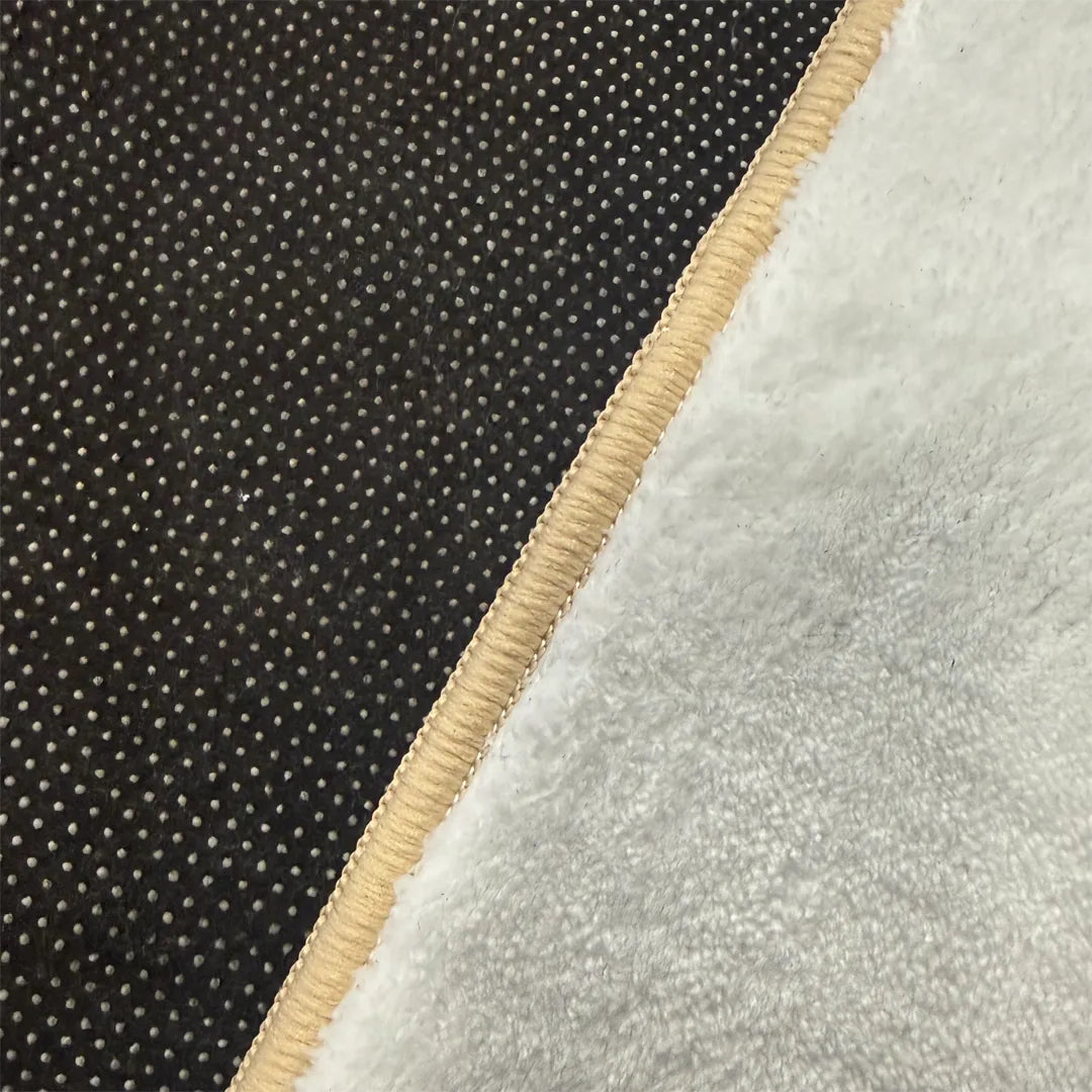 Close-up of apricot color yarn edge lock